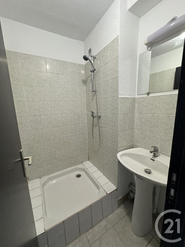 Appartement Autre à louer - 2 pièces - 35.98 m2 - MONTLUCON - 03 - AUVERGNE - Century 21 Pasquet Immobilier