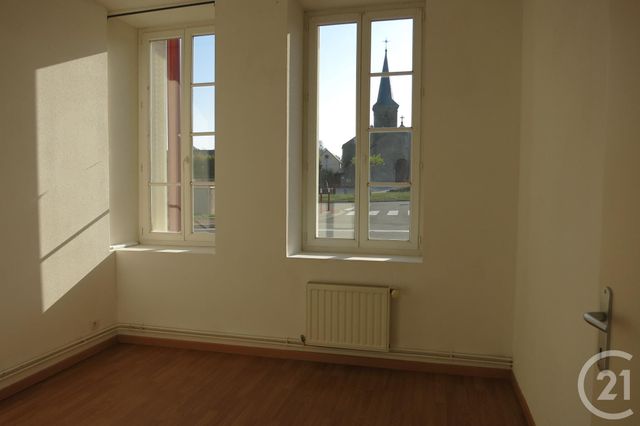 Appartement F3 à louer - 3 pièces - 65.68 m2 - COMMENTRY - 03 - AUVERGNE - Century 21 Pasquet Immobilier
