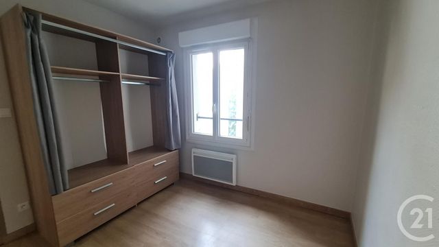 Appartement F3 à louer - 3 pièces - 46.0 m2 - MONTLUCON - 03 - AUVERGNE - Century 21 Pasquet Immobilier