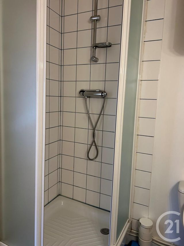 Appartement Studio à louer - 1 pièce - 30.0 m2 - EVAUX LES BAINS - 23 - LIMOUSIN - Century 21 Pasquet Immobilier