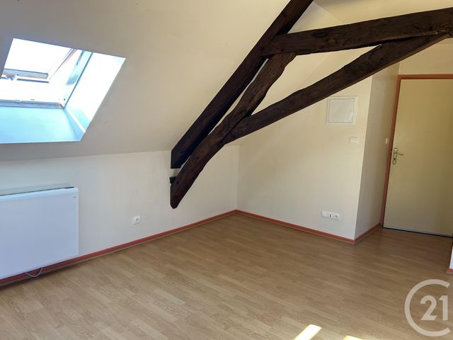 Appartement Studio à louer - 1 pièce - 30.0 m2 - EVAUX LES BAINS - 23 - LIMOUSIN - Century 21 Pasquet Immobilier