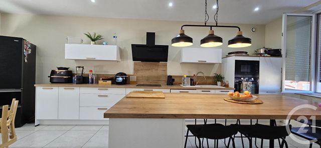 maison à vendre - 8 pièces - 147.0 m2 - MONTLUCON - 03 - AUVERGNE - Century 21 Pasquet Immobilier