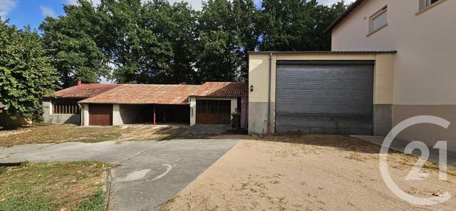 maison à vendre - 6 pièces - 134.24 m2 - MONTLUCON - 03 - AUVERGNE - Century 21 Pasquet Immobilier