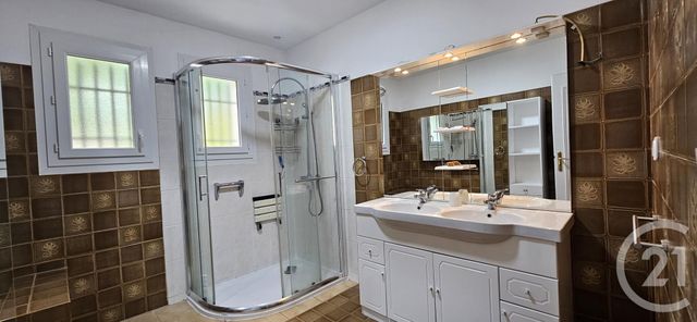 maison à vendre - 6 pièces - 134.24 m2 - MONTLUCON - 03 - AUVERGNE - Century 21 Pasquet Immobilier