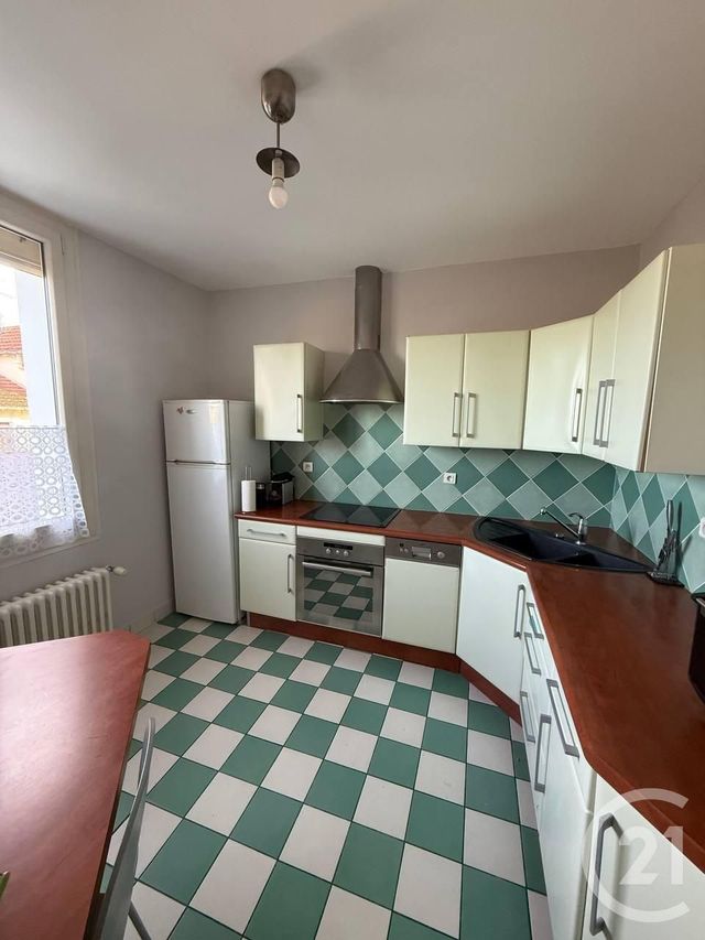 maison à louer - 5 pièces - 90.0 m2 - MONTLUCON - 03 - AUVERGNE - Century 21 Pasquet Immobilier