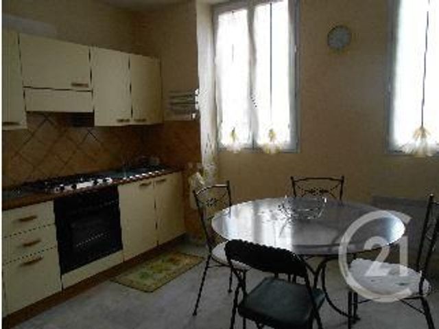 Appartement Studio à louer - 1 pièce - 17.5 m2 - MONTLUCON - 03 - AUVERGNE - Century 21 Pasquet Immobilier