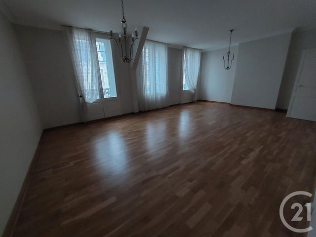 Appartement F4 à vendre - 4 pièces - 121.84 m2 - MONTLUCON - 03 - AUVERGNE - Century 21 Pasquet Immobilier