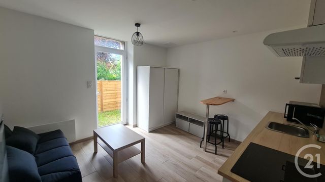 Appartement F4 à louer - 2 pièces - 30.55 m2 - MONTLUCON - 03 - AUVERGNE - Century 21 Pasquet Immobilier