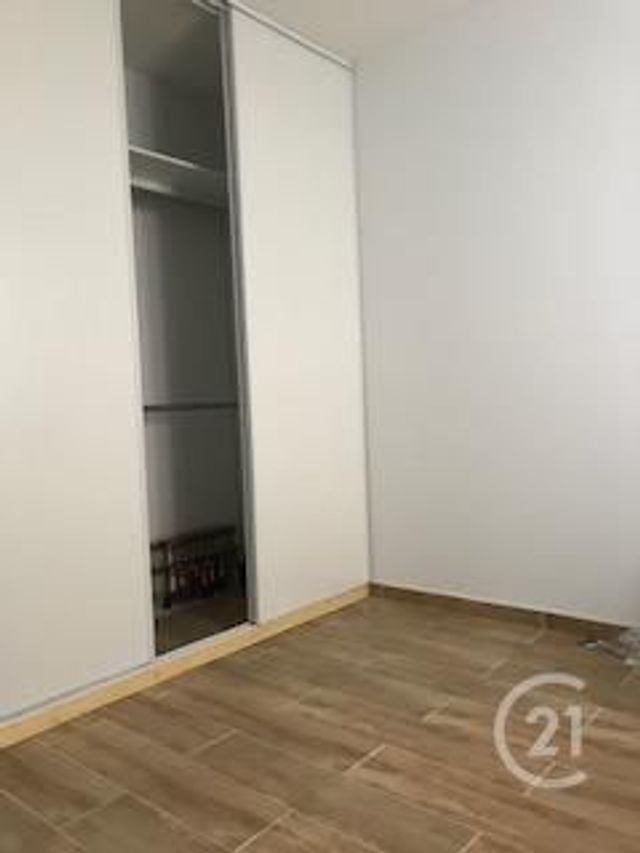 Appartement F3 à louer - 3 pièces - 43.45 m2 - DESERTINES - 03 - AUVERGNE - Century 21 Pasquet Immobilier
