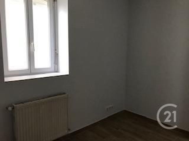 Appartement F3 à louer - 3 pièces - 43.45 m2 - DESERTINES - 03 - AUVERGNE - Century 21 Pasquet Immobilier