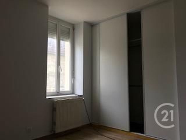 Appartement F3 à louer - 3 pièces - 43.45 m2 - DESERTINES - 03 - AUVERGNE - Century 21 Pasquet Immobilier