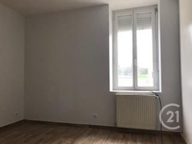 Appartement F3 à louer - 3 pièces - 43.45 m2 - DESERTINES - 03 - AUVERGNE - Century 21 Pasquet Immobilier