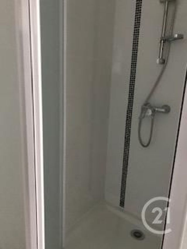 Appartement F3 à louer - 3 pièces - 43.45 m2 - DESERTINES - 03 - AUVERGNE - Century 21 Pasquet Immobilier