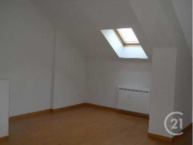 Appartement F2 à louer - 2 pièces - 45.8 m2 - COMMENTRY - 03 - AUVERGNE - Century 21 Pasquet Immobilier