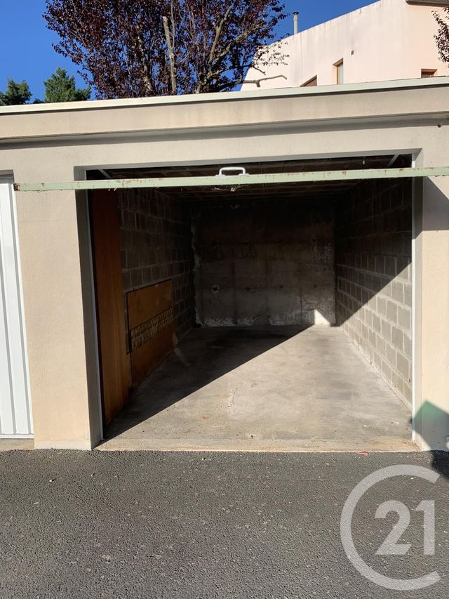 parking à louer - 14.05 m2 - MONTLUCON - 03 - AUVERGNE - Century 21 Pasquet Immobilier