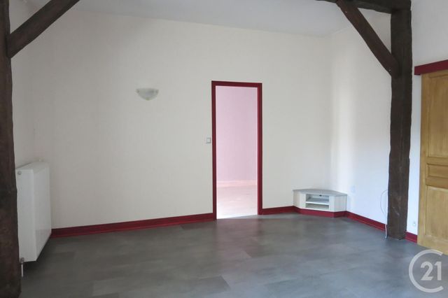 Appartement F3 à louer - 3 pièces - 80.0 m2 - MONTLUCON - 03 - AUVERGNE - Century 21 Pasquet Immobilier