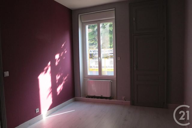 Appartement F3 à louer - 3 pièces - 80.0 m2 - MONTLUCON - 03 - AUVERGNE - Century 21 Pasquet Immobilier