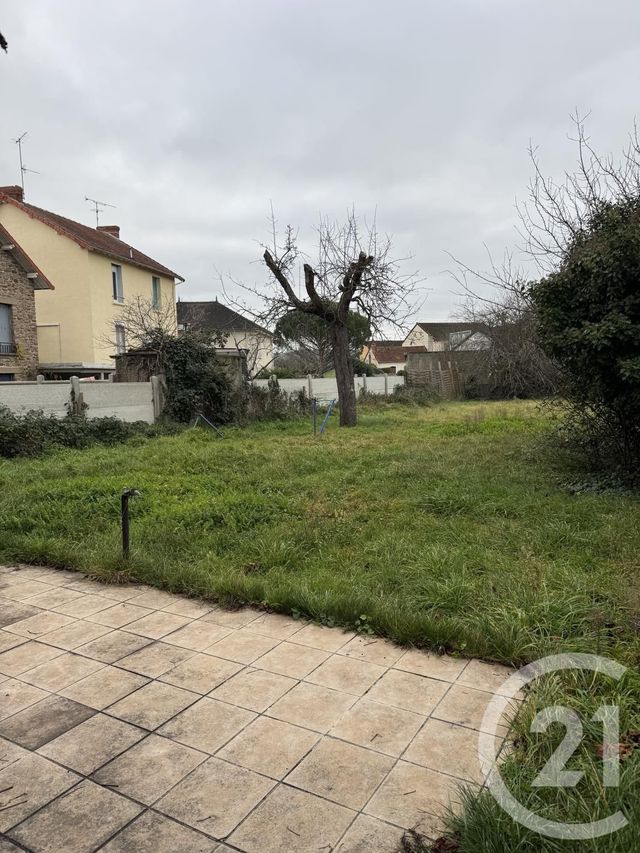 maison à louer - 6 pièces - 130.0 m2 - MONTLUCON - 03 - AUVERGNE - Century 21 Pasquet Immobilier
