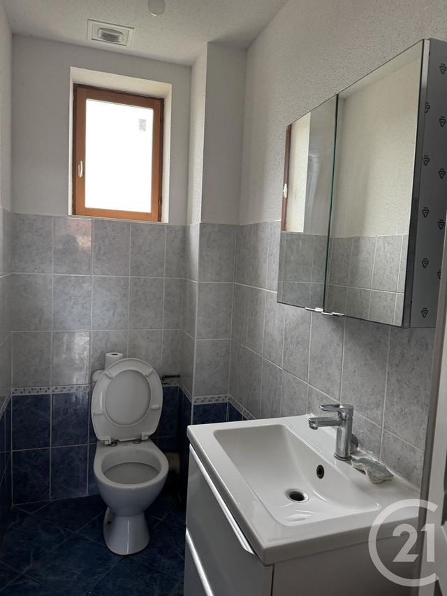 maison à louer - 6 pièces - 130.0 m2 - MONTLUCON - 03 - AUVERGNE - Century 21 Pasquet Immobilier
