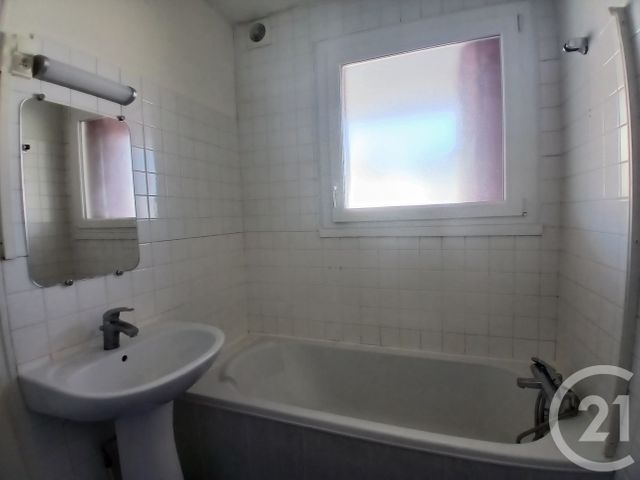 maison à vendre - 7 pièces - 147.72 m2 - MONTLUCON - 03 - AUVERGNE - Century 21 Pasquet Immobilier
