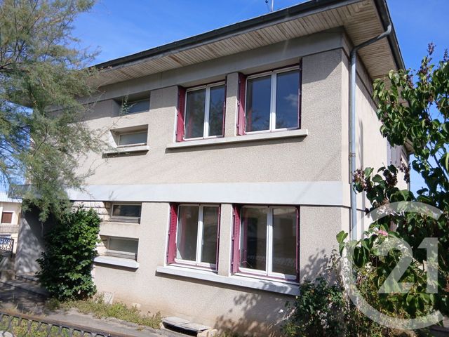 maison à vendre - 7 pièces - 147.72 m2 - MONTLUCON - 03 - AUVERGNE - Century 21 Pasquet Immobilier