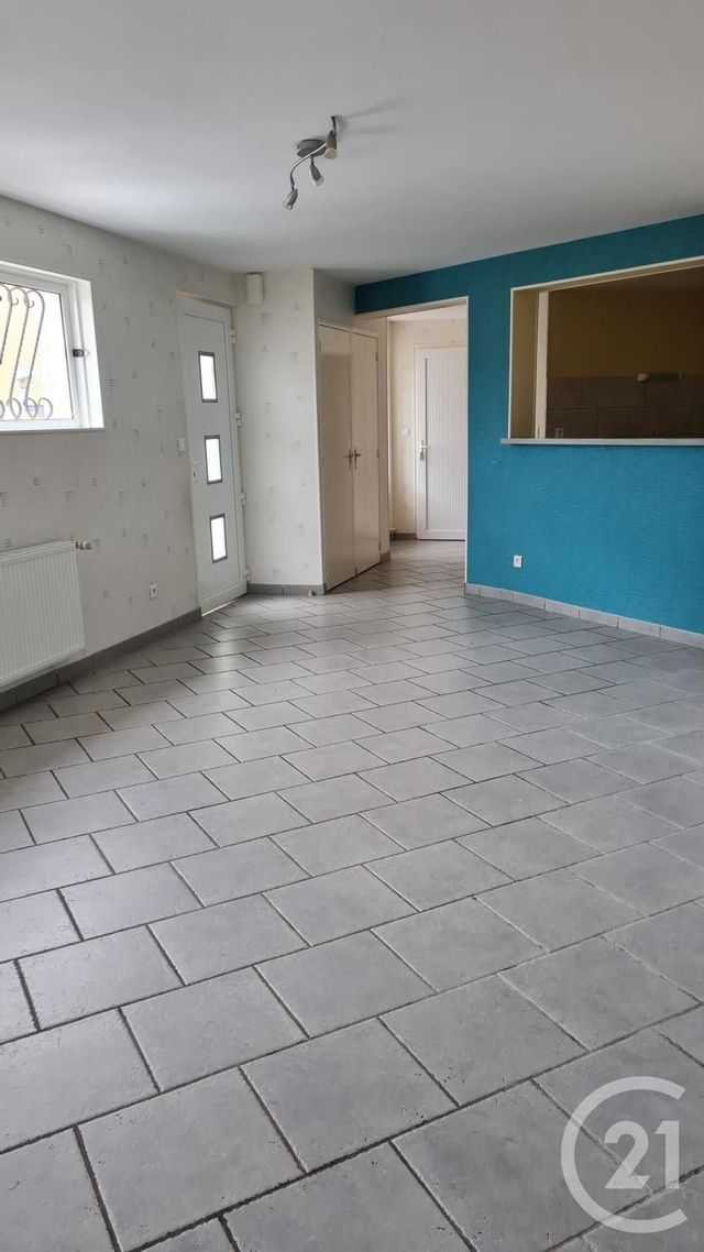 maison à louer - 4 pièces - 91.36 m2 - DESERTINES - 03 - AUVERGNE - Century 21 Pasquet Immobilier