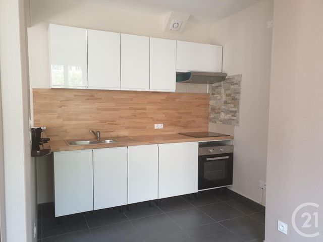 Appartement F2 à louer - 3 pièces - 51.0 m2 - MONTLUCON - 03 - AUVERGNE - Century 21 Pasquet Immobilier