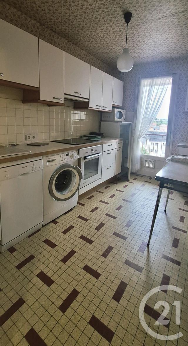 Appartement F3 à vendre - 3 pièces - 61.3 m2 - MONTLUCON - 03 - AUVERGNE - Century 21 Pasquet Immobilier